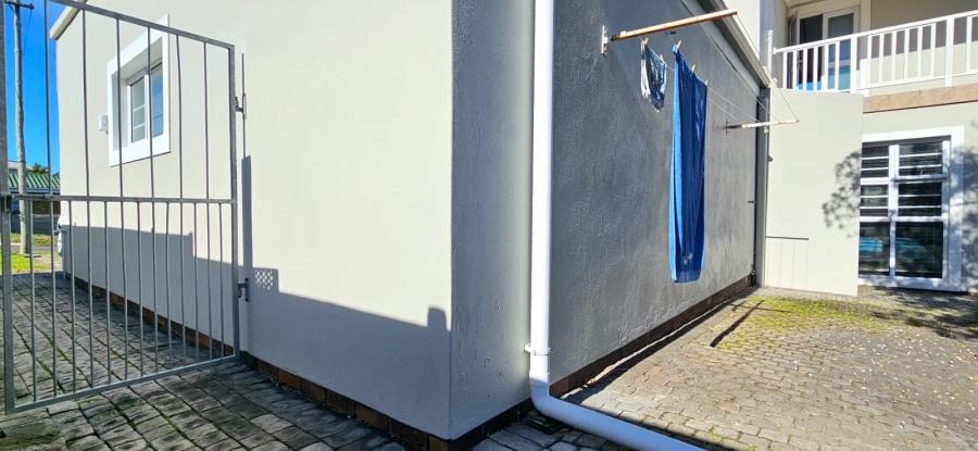 3 Bedroom Property for Sale in Franskraal Western Cape